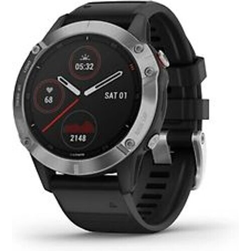 Garmin Fenix 6 47 mm zilver met een zwarte siliconen polsband